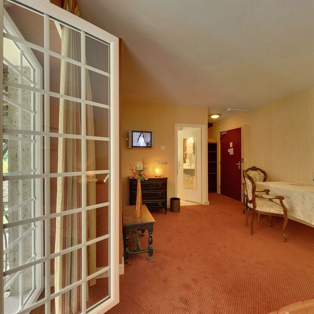 Aux Truites Bleues Hotel Fort-du-Plasne ภายนอก รูปภาพ