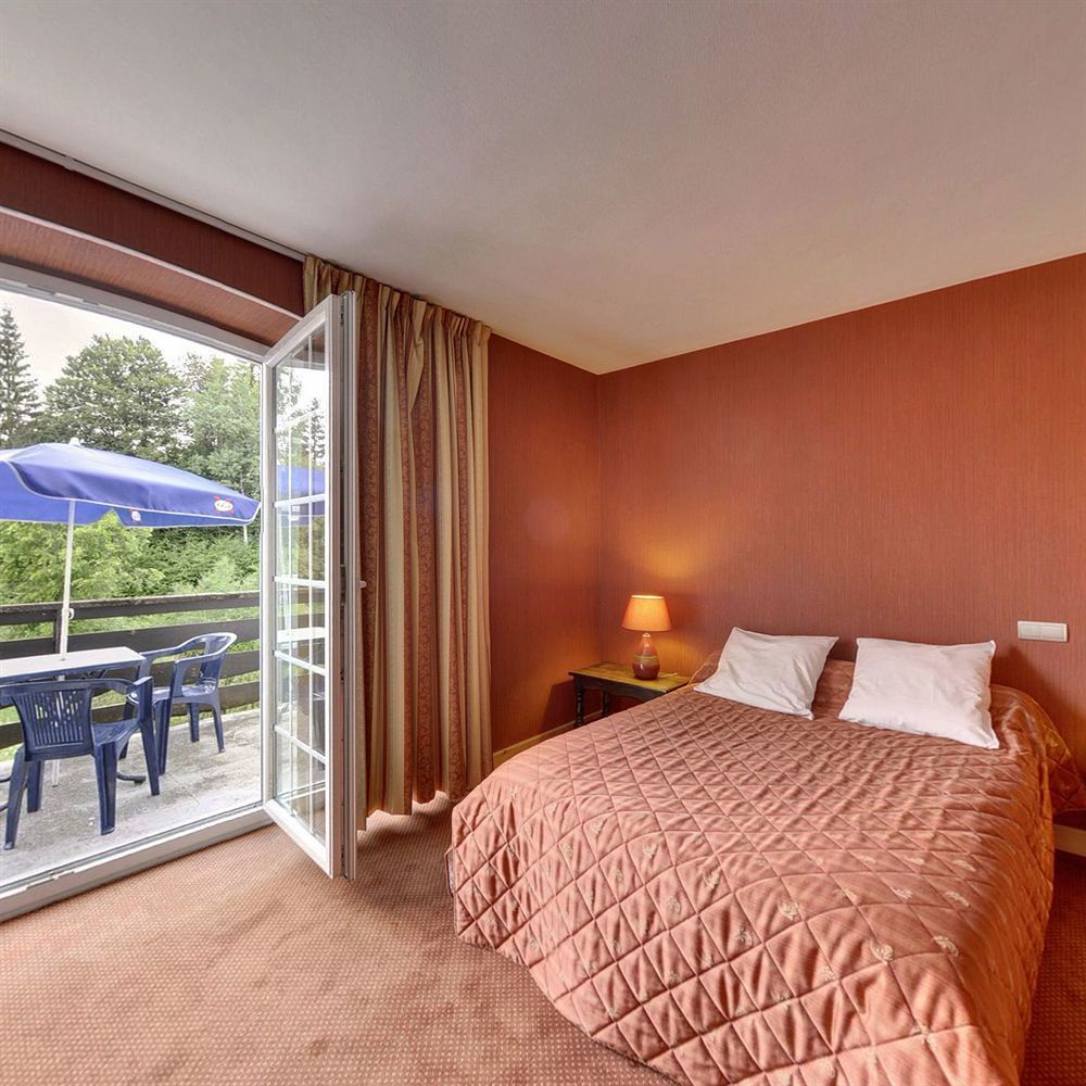 Aux Truites Bleues Hotel Fort-du-Plasne ภายนอก รูปภาพ