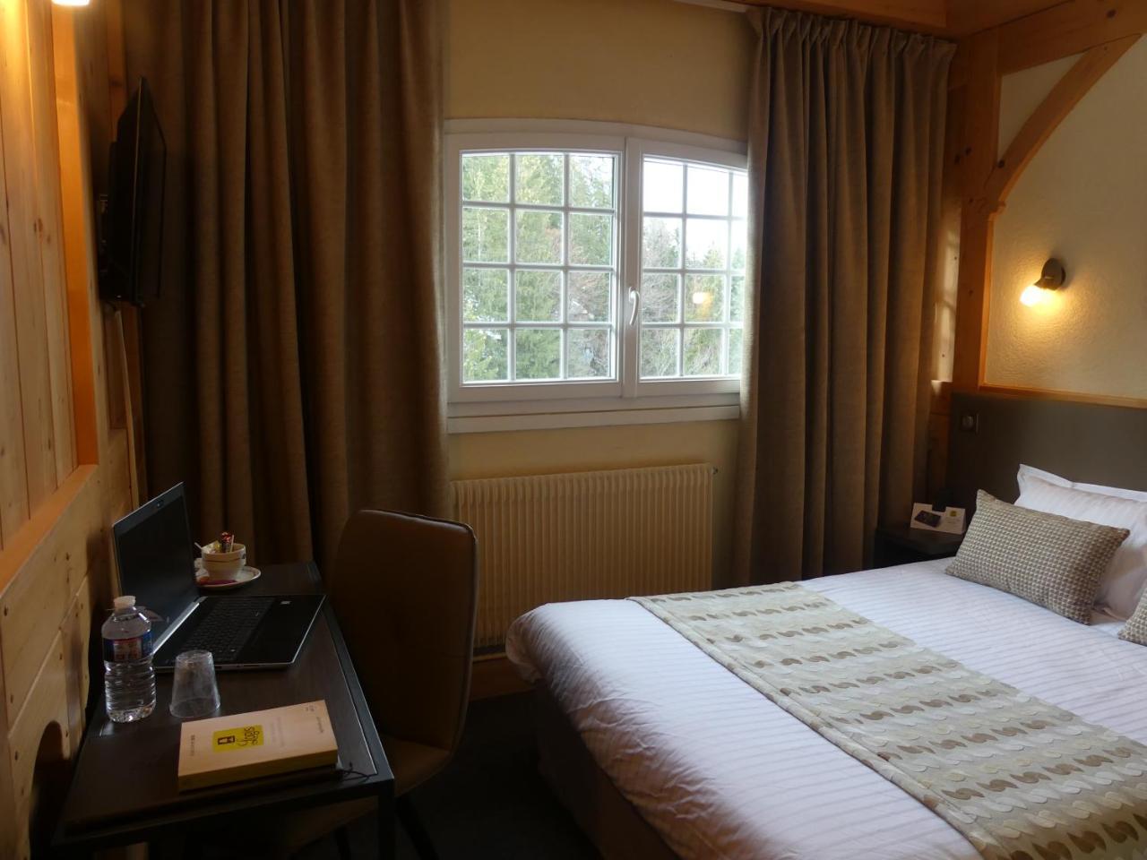 Aux Truites Bleues Hotel Fort-du-Plasne ภายนอก รูปภาพ