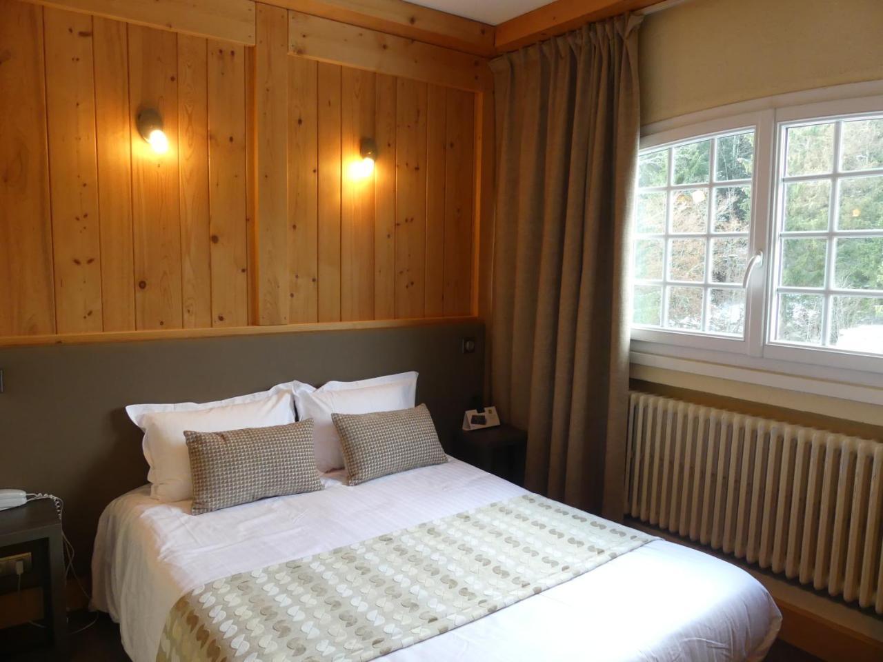 Aux Truites Bleues Hotel Fort-du-Plasne ภายนอก รูปภาพ