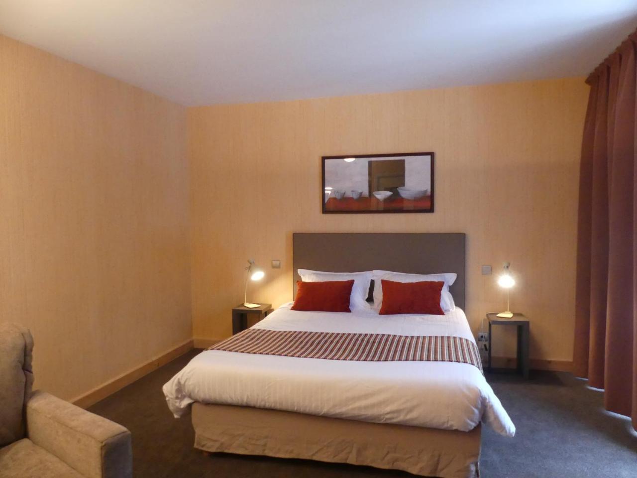 Aux Truites Bleues Hotel Fort-du-Plasne ภายนอก รูปภาพ